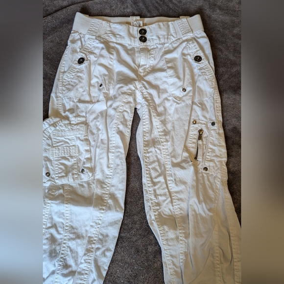 Pick 2 for $20 - Urban Life Capris - 00 - Picture 5 of 5